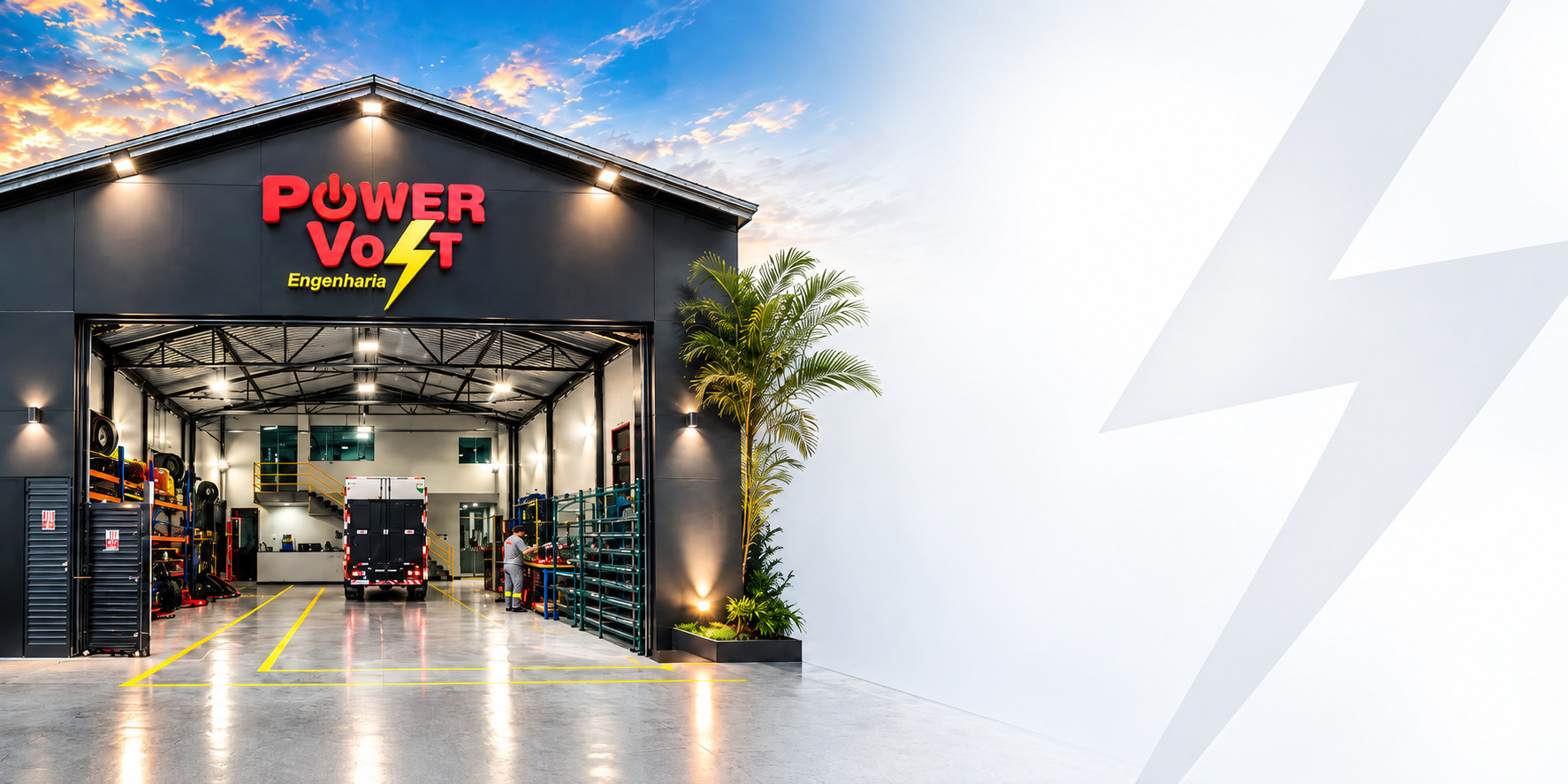 Sede Power Volt Engenharia, galpão com a marca na fachada
